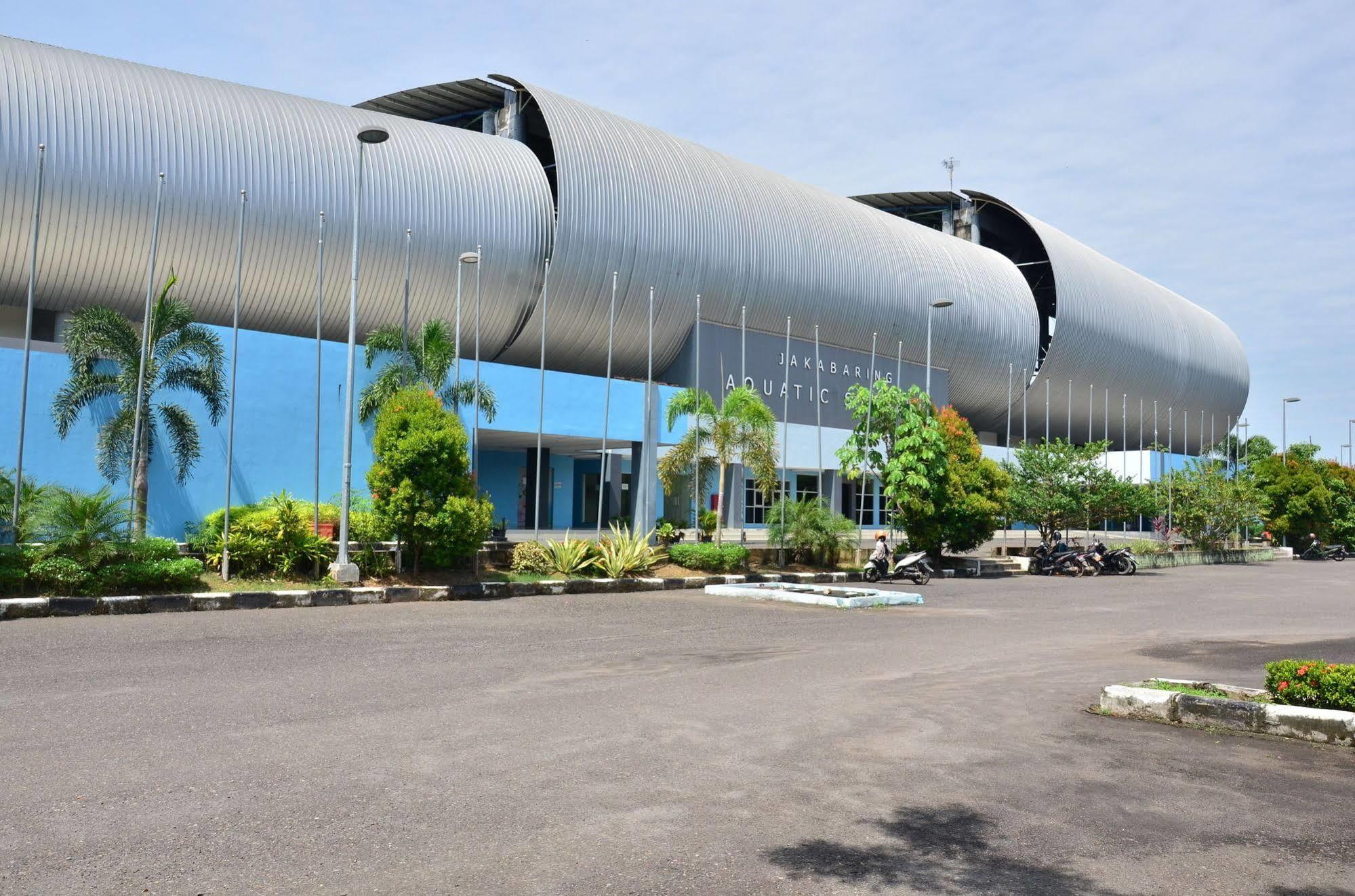 โรงแรมเอมีลา บาย อะแมสซิ่ง ปาเลมบัง ภายนอก รูปภาพ